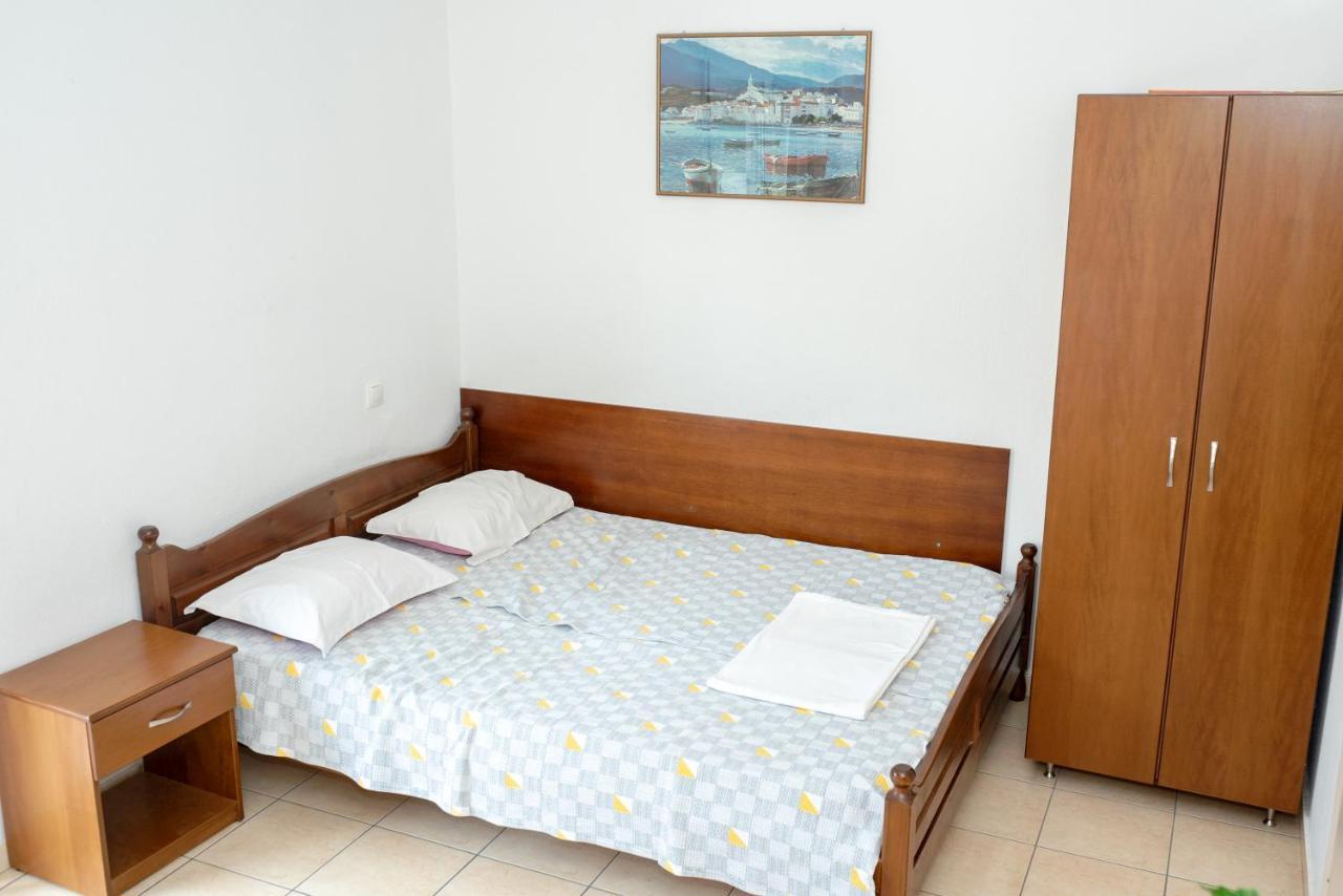 Μpasias Apartments Paralía エクステリア 写真
