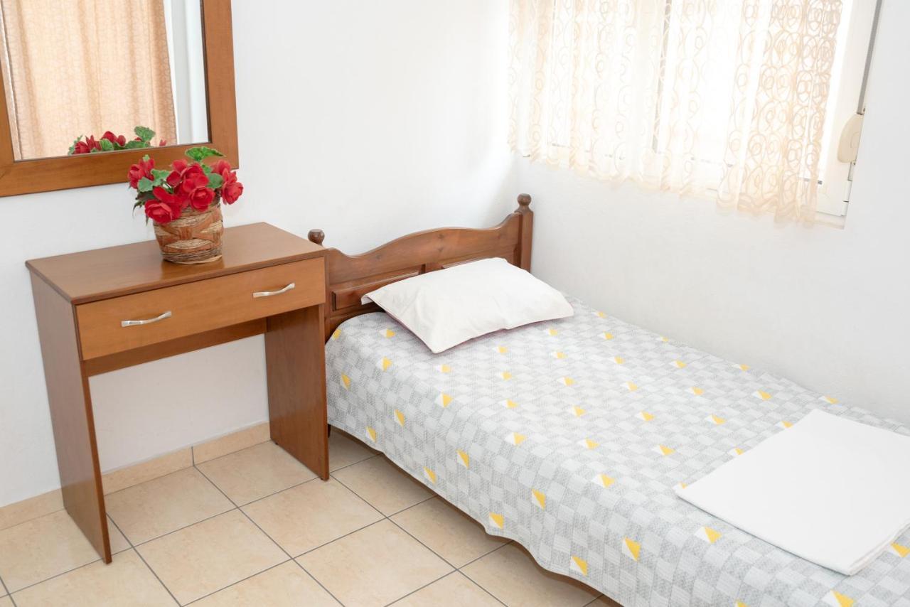 Μpasias Apartments Paralía エクステリア 写真