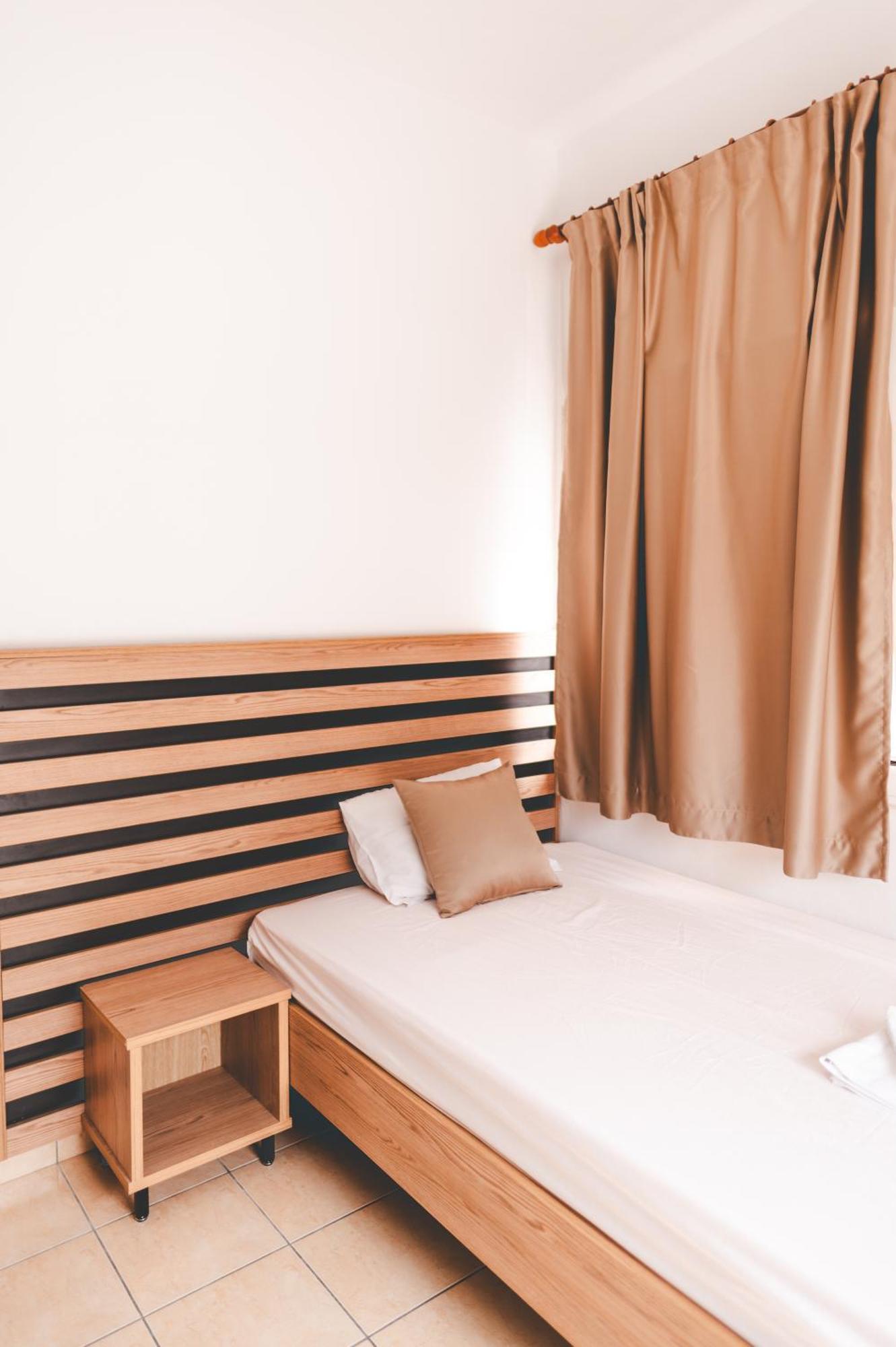 Μpasias Apartments Paralía エクステリア 写真
