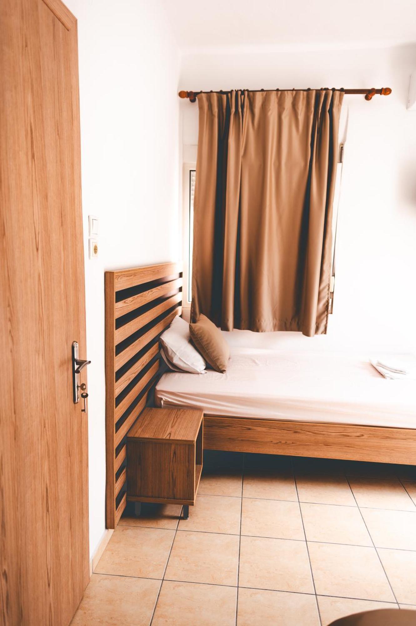 Μpasias Apartments Paralía エクステリア 写真