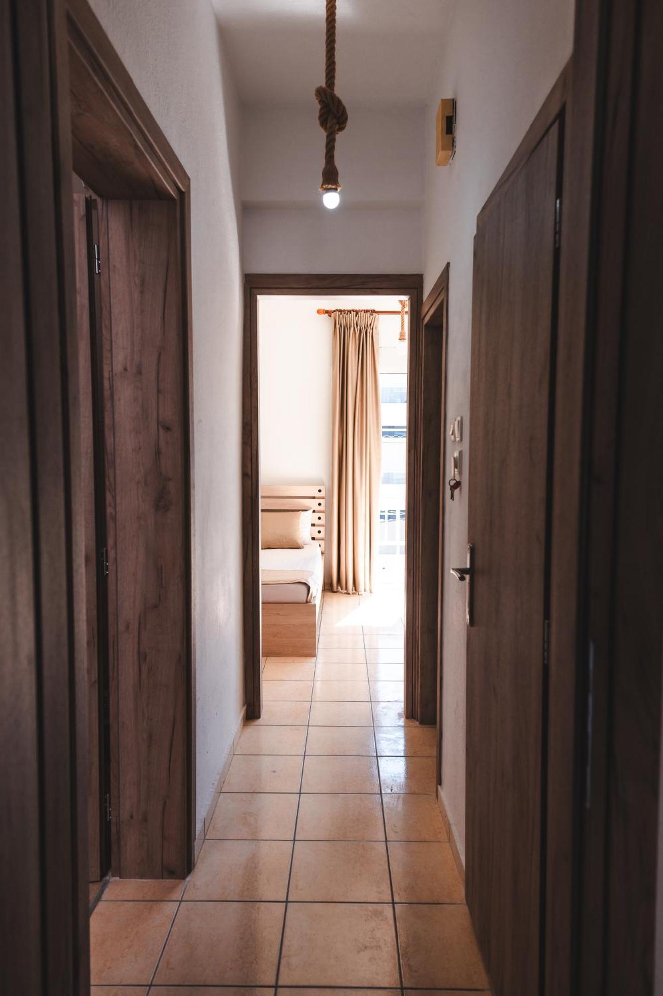 Μpasias Apartments Paralía エクステリア 写真