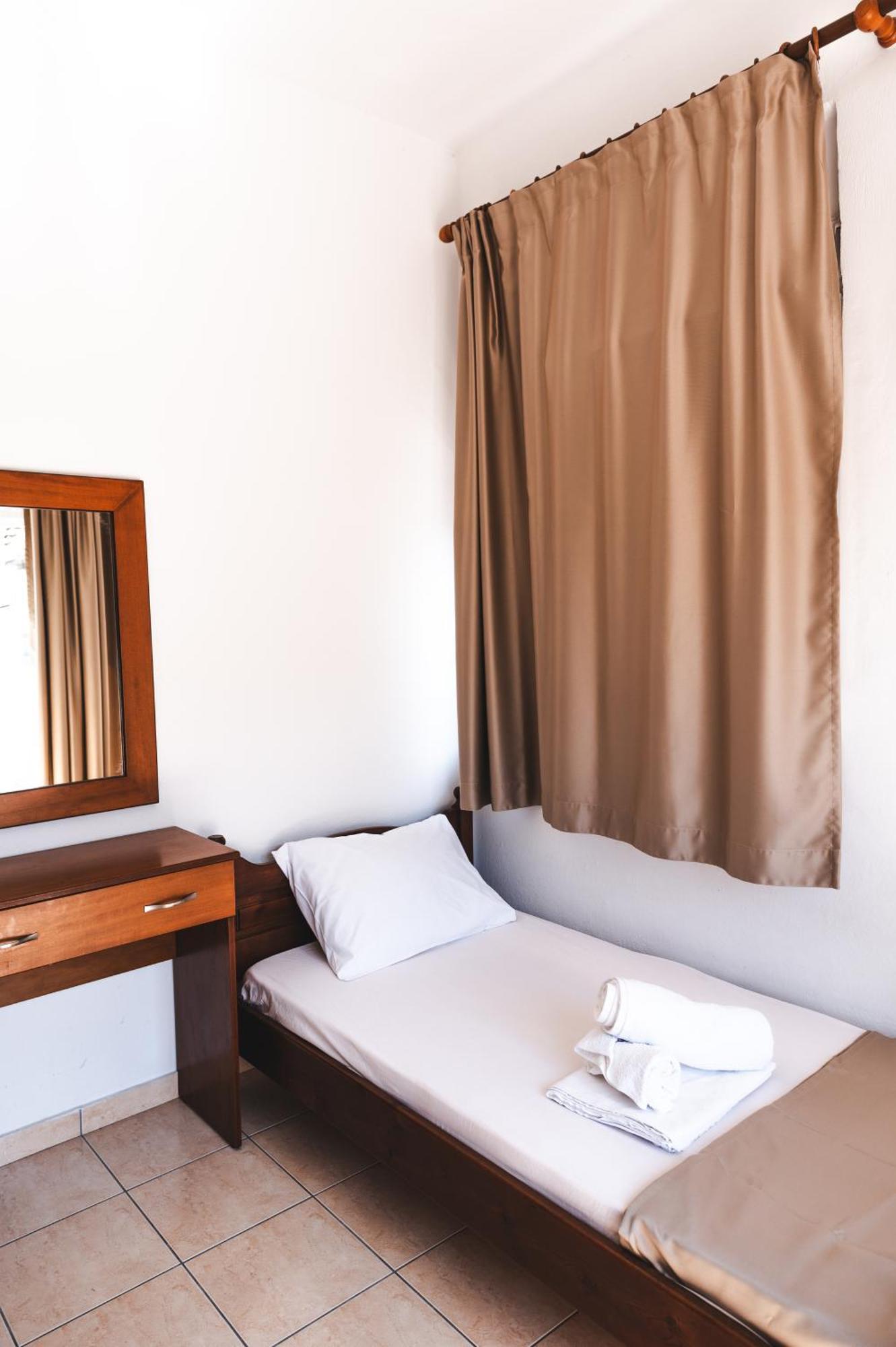 Μpasias Apartments Paralía エクステリア 写真