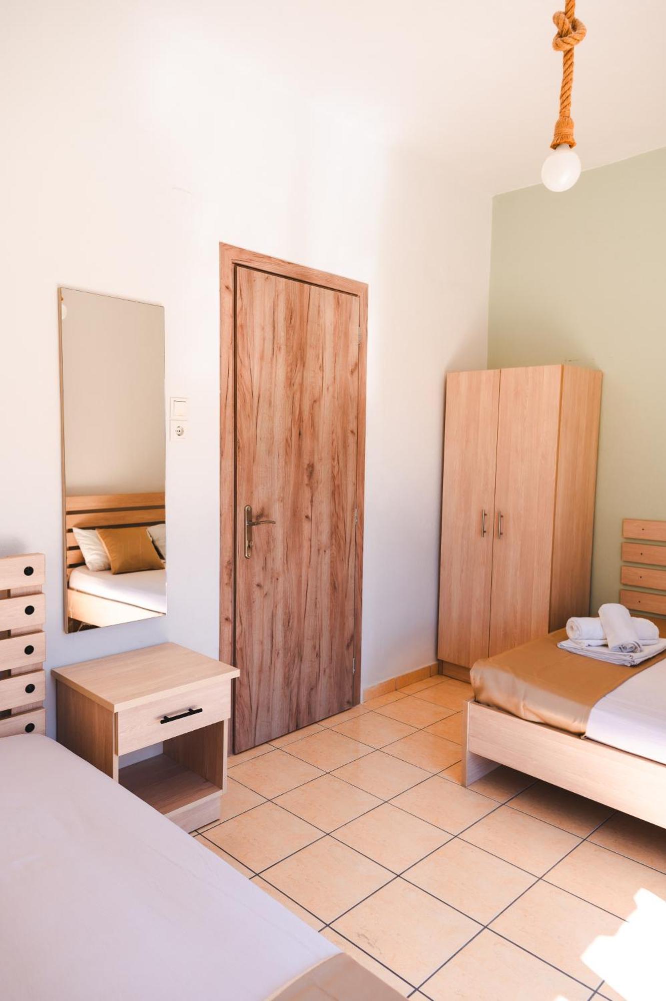 Μpasias Apartments Paralía エクステリア 写真